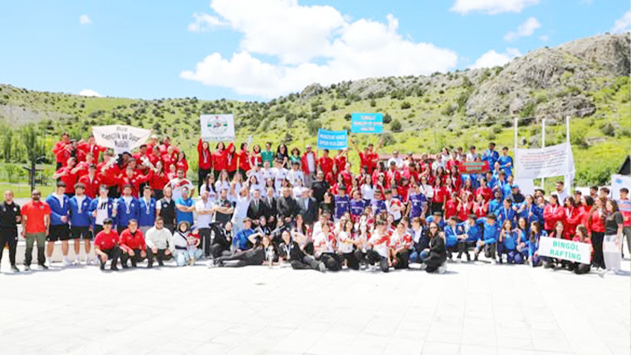 Türkiye Rafting Şampiyonası Çekerek’te Tamamlandı: Şampiyonlar Belli Oldu