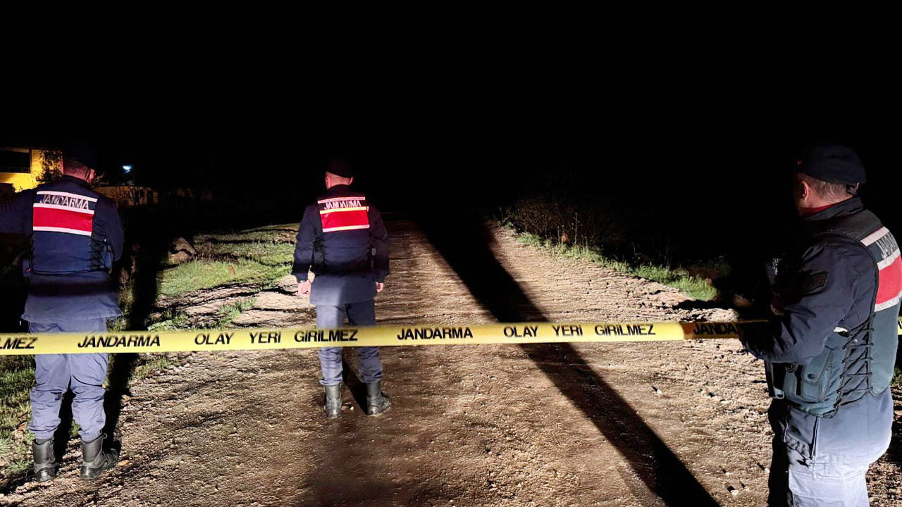 Yozgat’ta Sel Alarmı: Dere Taştı, Köprü Çöktü; 10 Hanenin Ulaşımı Kesildi