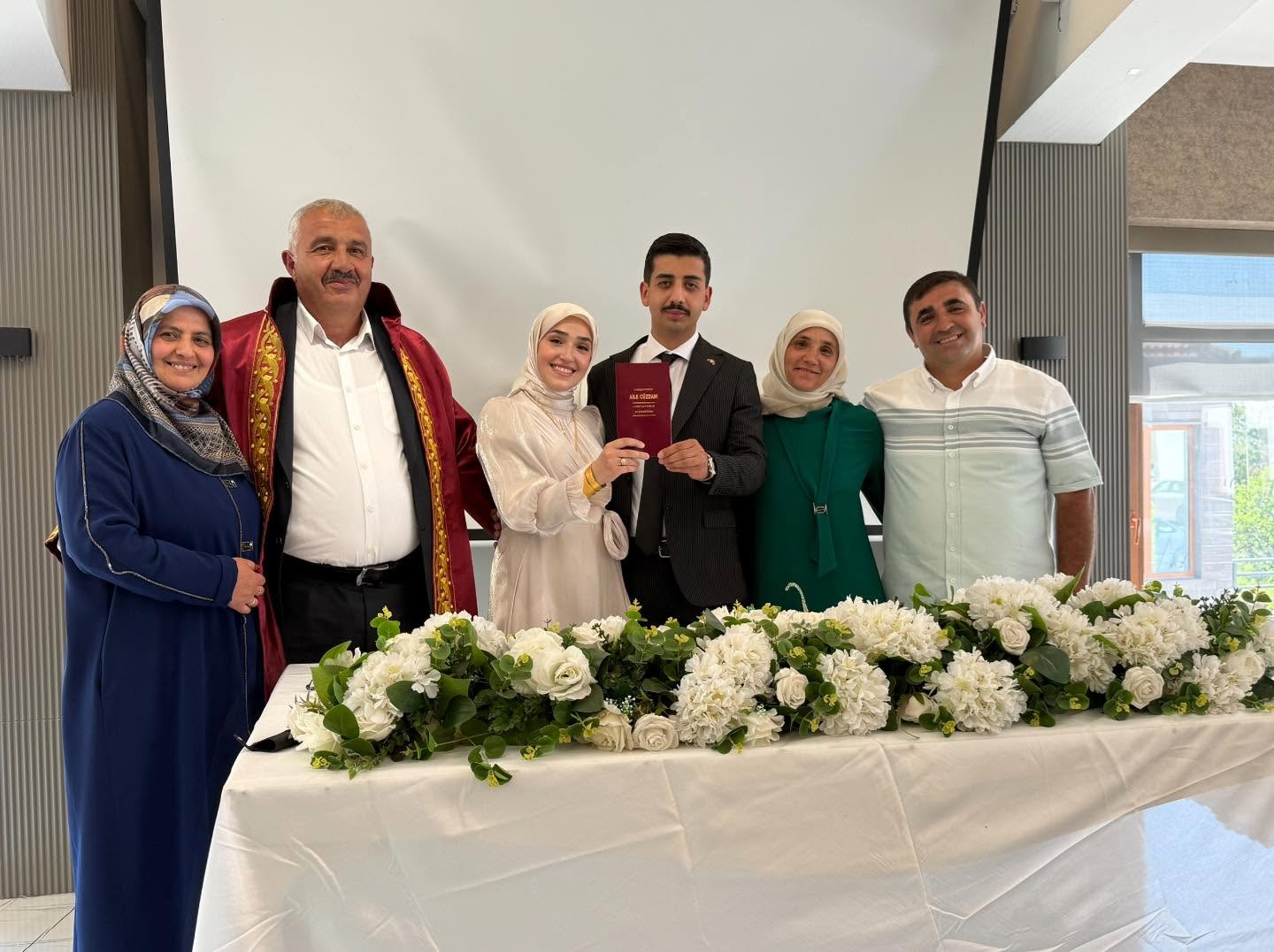 Yozgatlı muhtar oğlunun nikahını kıydı