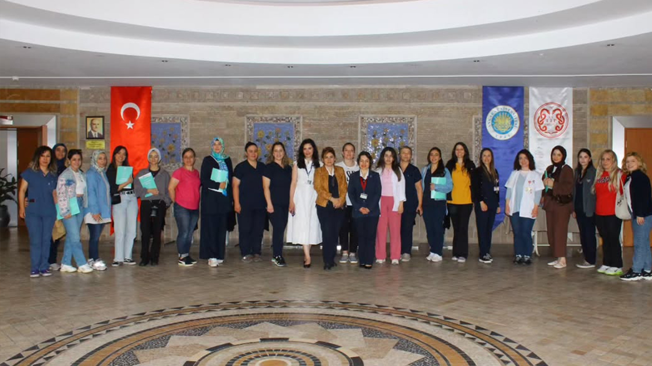 Ankara Üniversitesi’nde Anne Sütü ve Emzirme Danışmanlığı Eğitim Programı