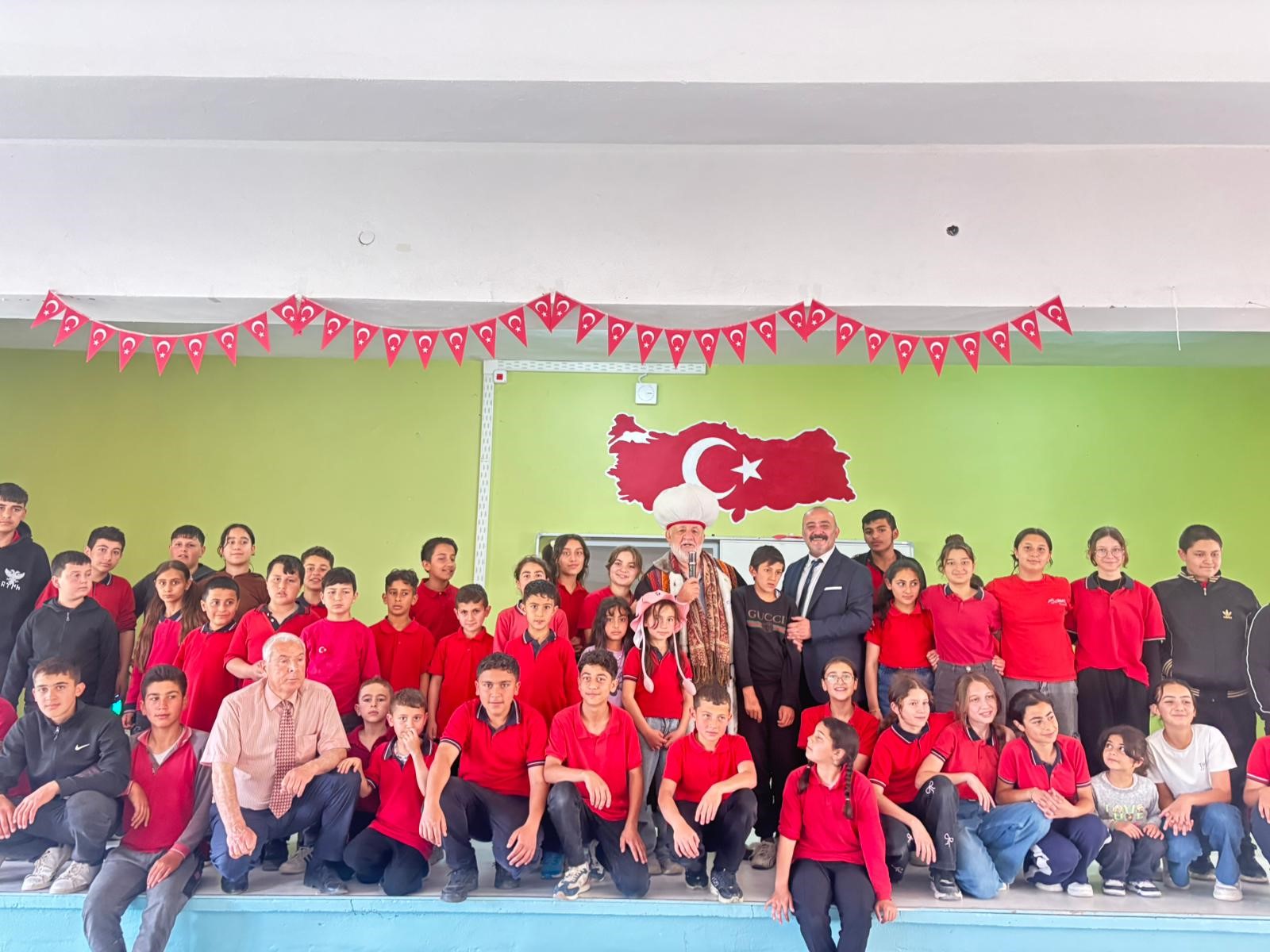 Yozgat’ta Nasreddin Hoca Rüzgarı: Öğrenciler Fıkralarla Hem Eğlendi Hem Öğrendi