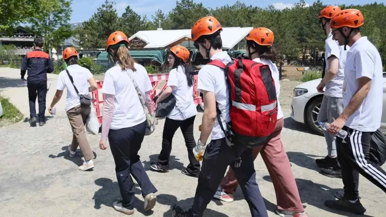 8 Ülkeden Gelen Gençler Yozgat'ta Afet Eğitimi Aldı