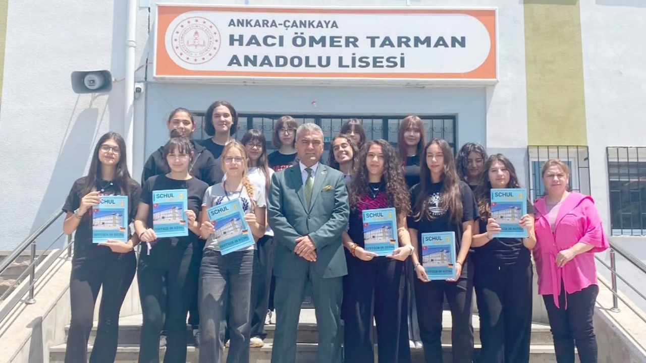 Çankaya Hacı Ömer Tarman Anadolu Lisesi’nden Gurur Veren Başarı: Almanca Okul Dergisinin 4. Sayısı Yayımlandı