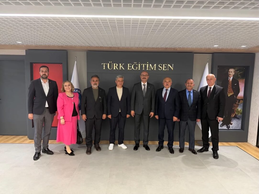 TÜRKAV Heyetinden Türk Eğitim-Sen ve Türk Sağlık-Sen’e Bayram Tebrik Ziyareti