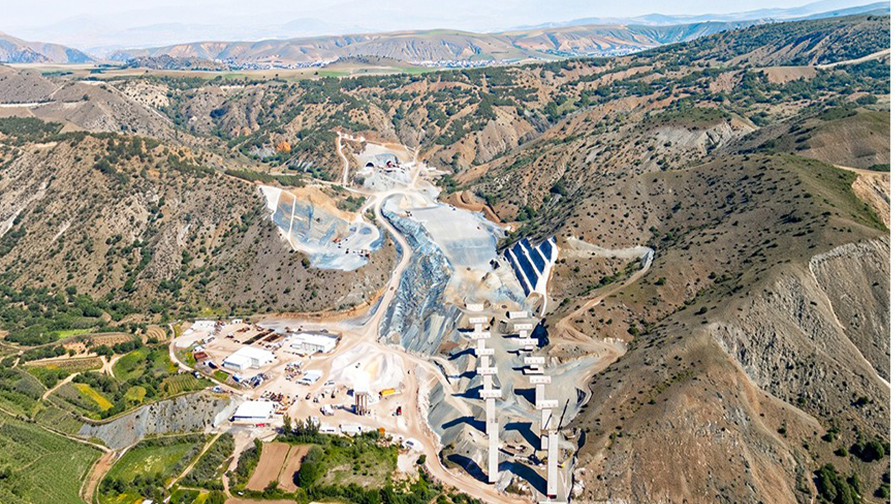 Yozgatlılar’ın yolunu kısaltacak müjde Cumhurbaşkanından geldi
