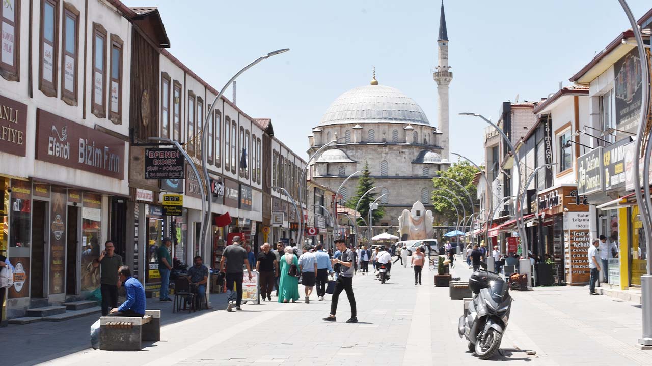 Yozgat’ta Hafta Sonu Hava Nasıl Olacak? En Sıcak İlçe Hangi Olacak?