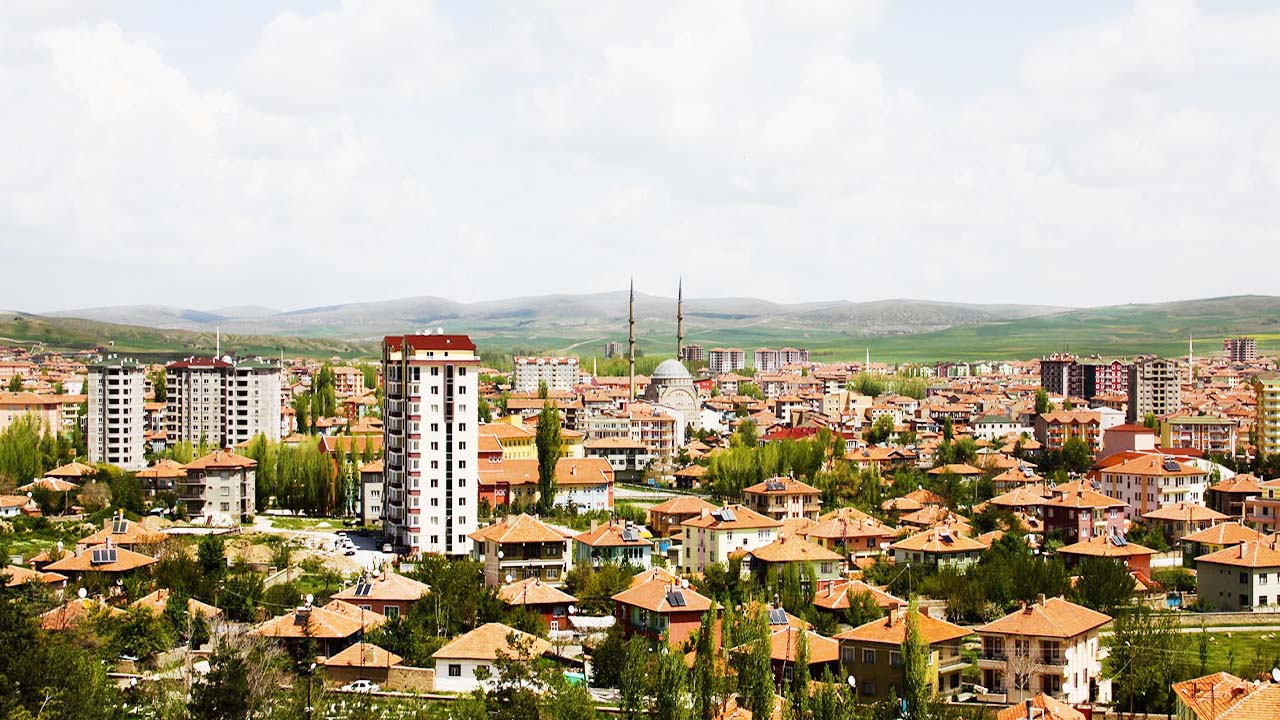 Yozgat Sorgun’da Tarla Mahkemeden Satışa Çıkarıldı