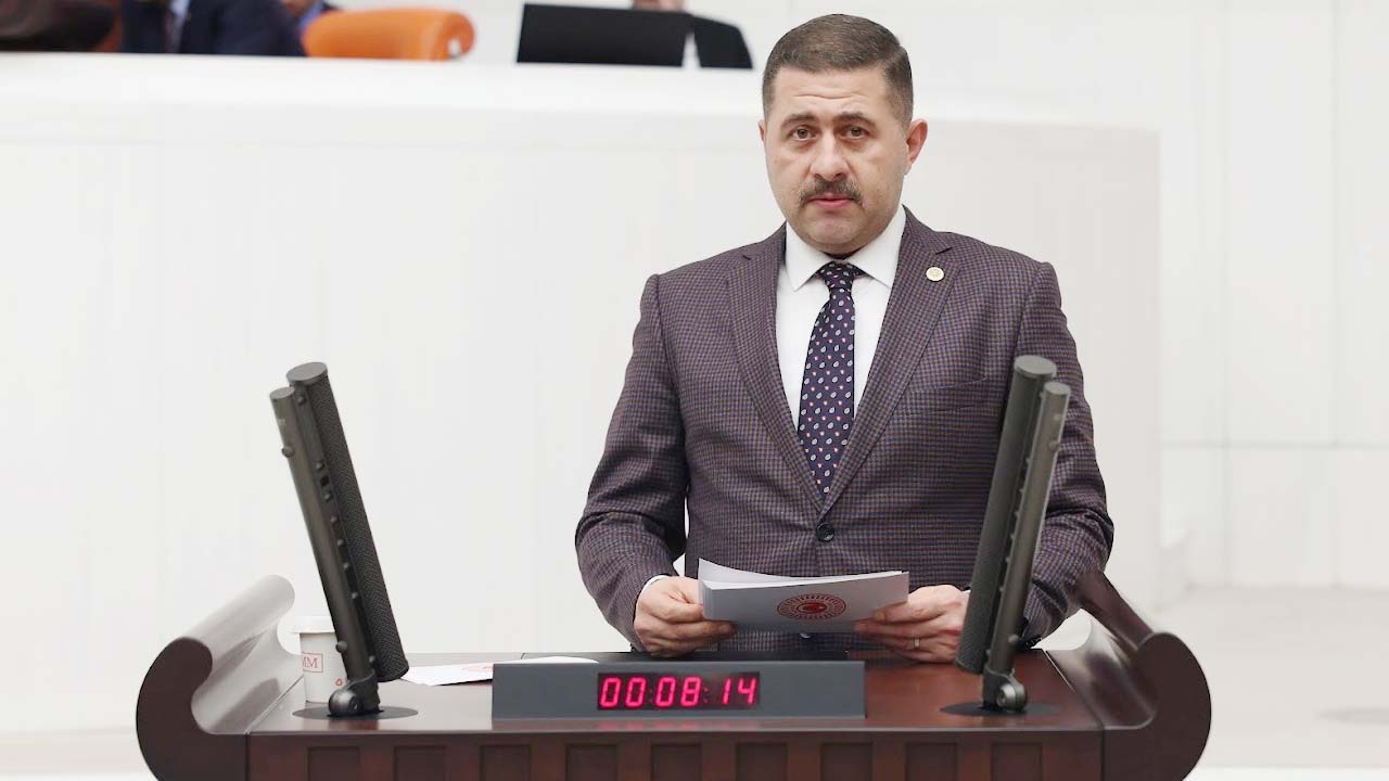 MHP Yozgat Milletvekili Sedef İç Anadolu’nun En Beğenilen Milletvekilleri Arasında!