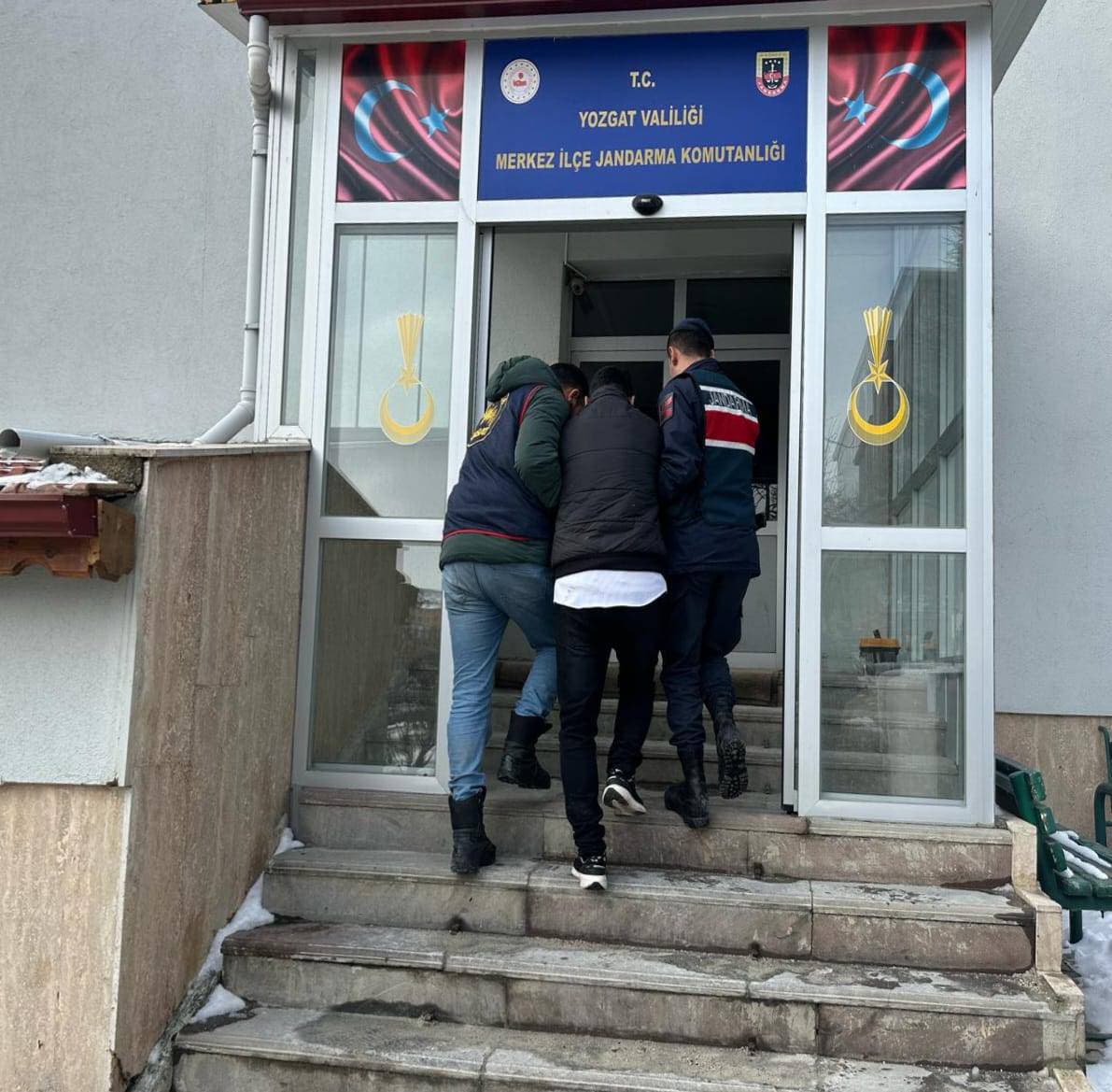 Yozgat Jandarma’dan Aranan Şahıslara Operasyon