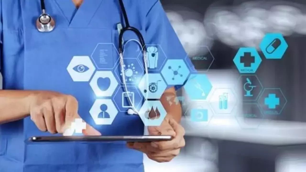 Doktorlara Sosyal Medya Kısıtlaması: Paylaşımlara Yasal Çerçeve Geldi