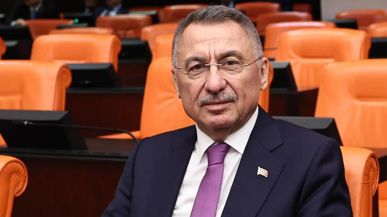 Ankara’da Düşen Libya Uçağı Sonrası Fuat Oktay’dan Taziye Mesajı