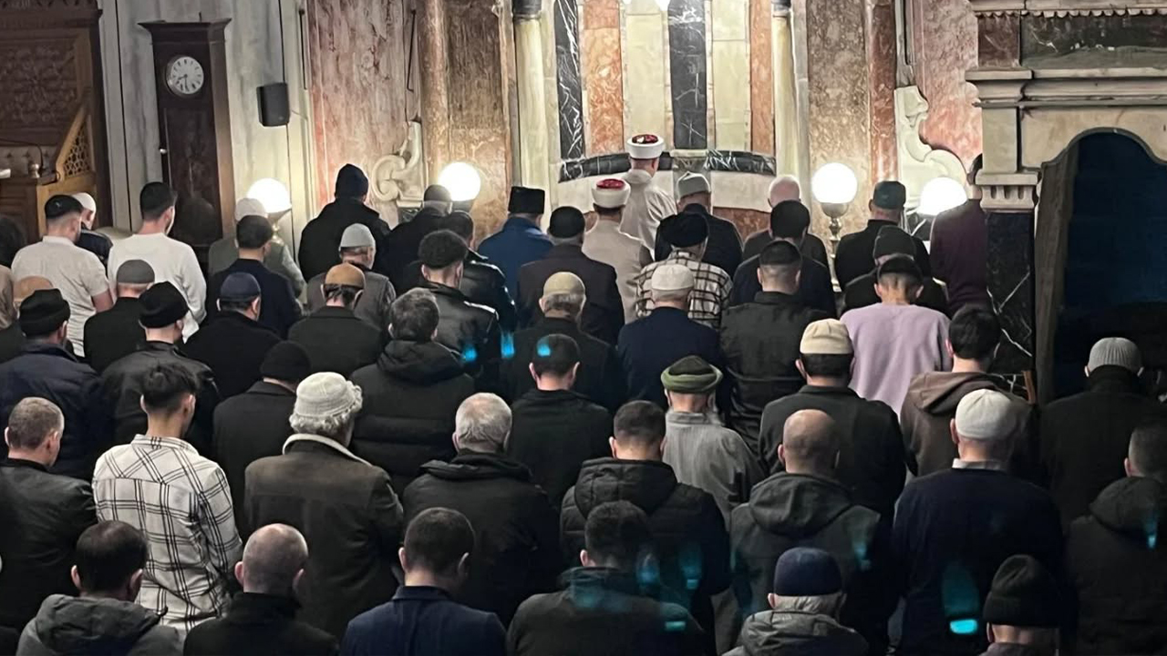 Namazda Sehiv Secdesi Niçin Yapılır? Sehiv Secdesi Nedir, Ne Zaman ve Nasıl Yapılır?