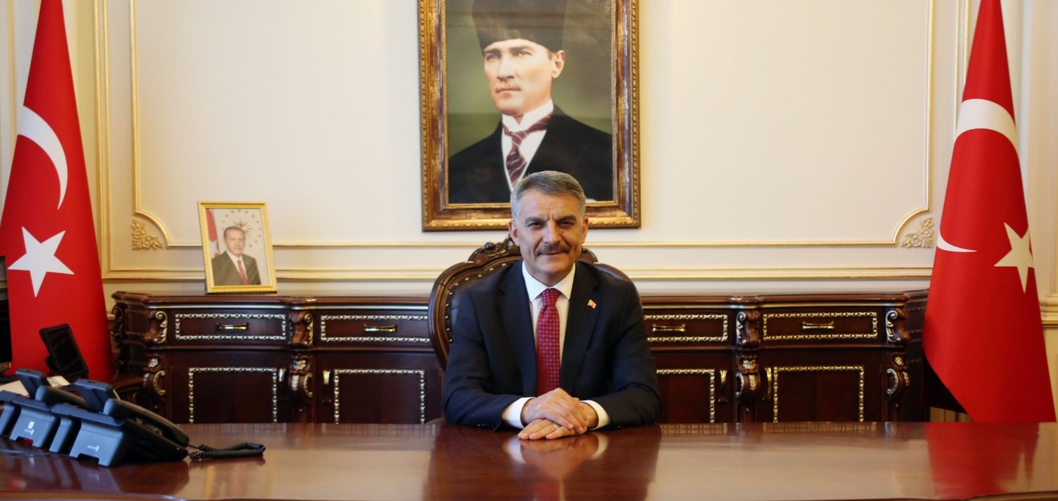 Yozgat Valisi Mehmet Ali Özkan’dan 19 Mayıs Mesajı: Kurtuluş Meşalesi Samsun’dan Tüm Anadolu’ya Yayıldı
