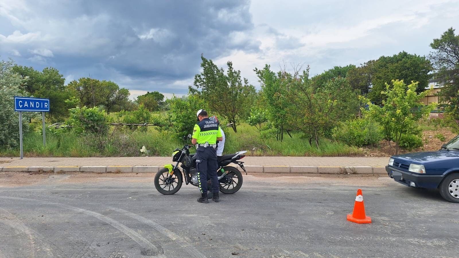 Çayıralan’da Trafik Denetimi: Kemer ve Kask Kuralını İhlal Edenlere 10 Bin TL’yi Aşan Ceza