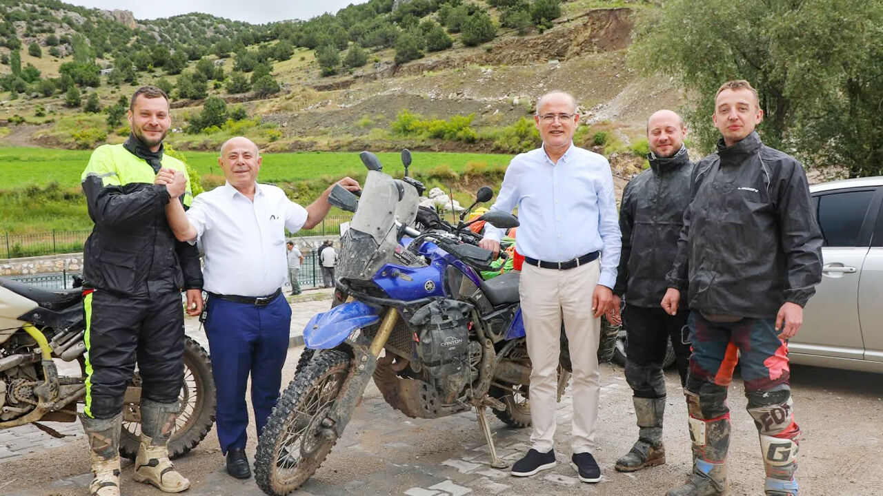 Yozgat’ın mis kokulu ilçesi için 2 bin 523 kilometre uzaktan geldiler: