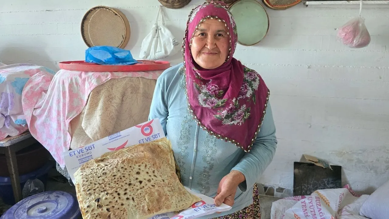 Yozgat’ta 100 Yıllık Gelenek Sürüyor! Bu Ekmek Aylarca Bayatlamıyor