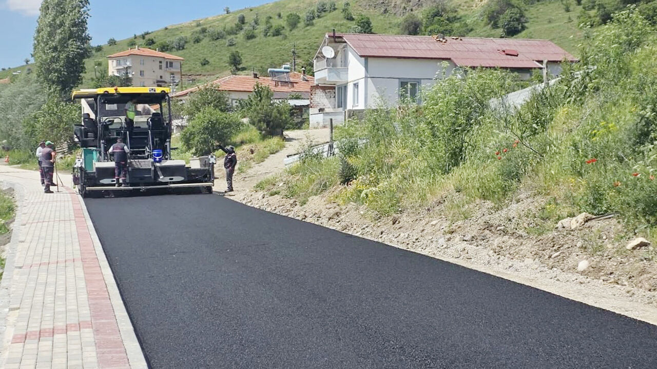 Yozgat Belediyesi Asfalt Çalışmalarına Hız Verdi