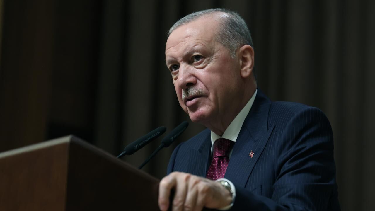 Cumhurbaşkanı Erdoğan'dan Şehit Polis Tayfun Baş İçin Başsağlığı Mesajı