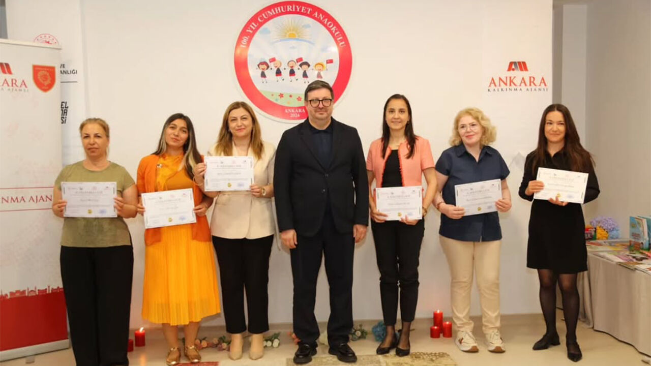 Özel Öğrenme Güçlüğü Uygulayıcı Eğitimi Projesi Tamamlandı: Öğretmenlere Sertifikalar Verildi