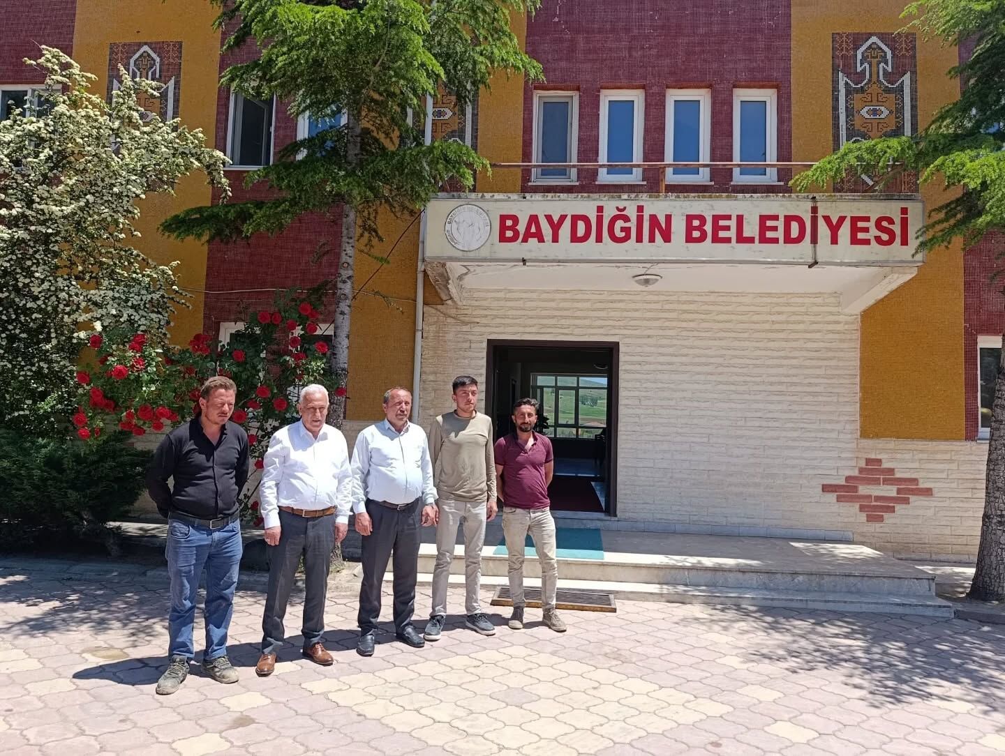 Baydiğin Belediyesi’nde işçinin yüzü güldü