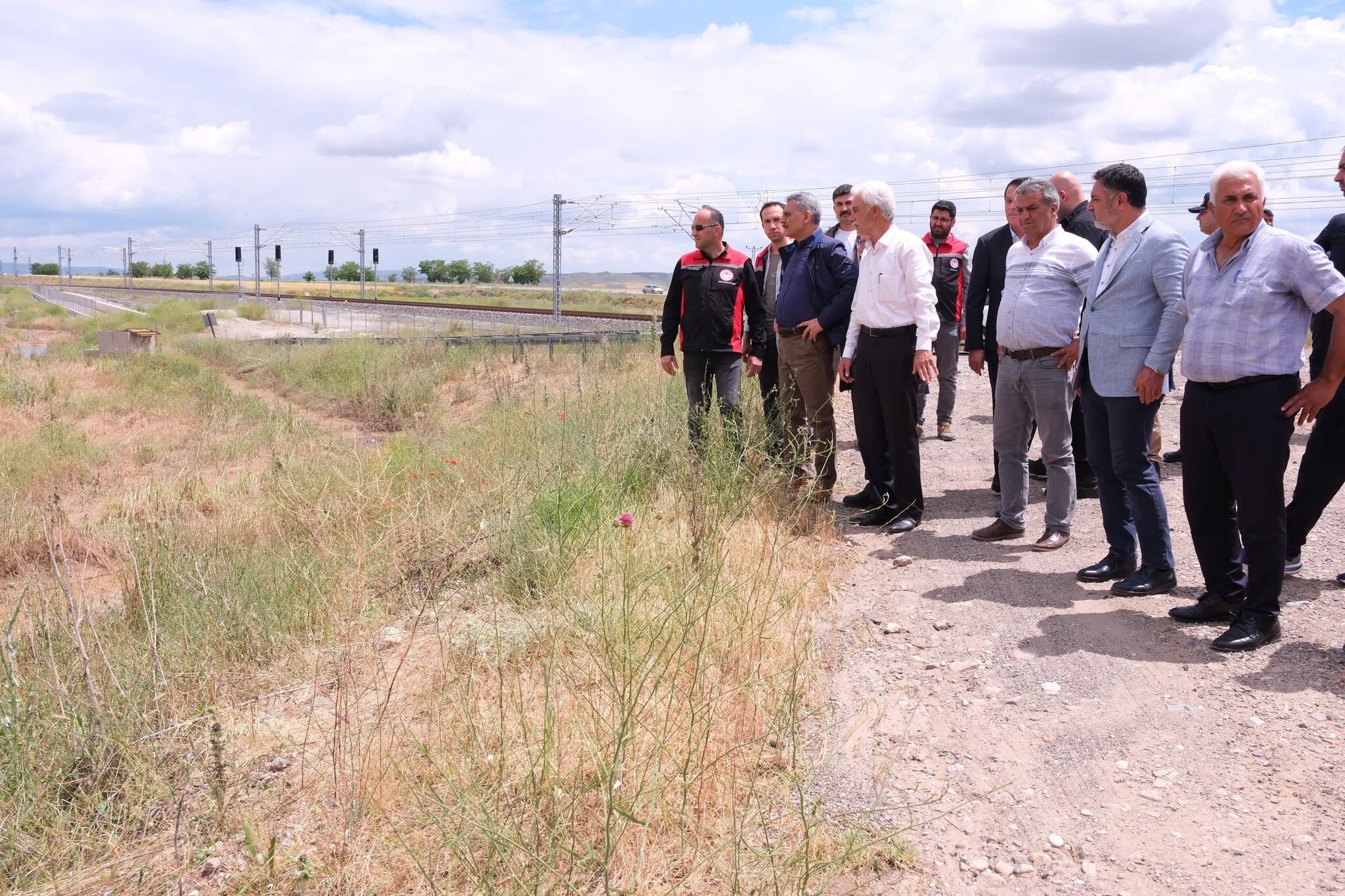 Yozgat Valisi Mehmet Ali Özkan Yerköy’de Dolu ve Selden Zarar Gören Köylerde İnceleme Yaptı