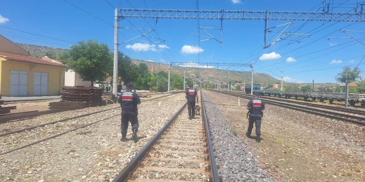 Yozgat’ta Tren Hattında Kapsamlı Güvenlik Taraması