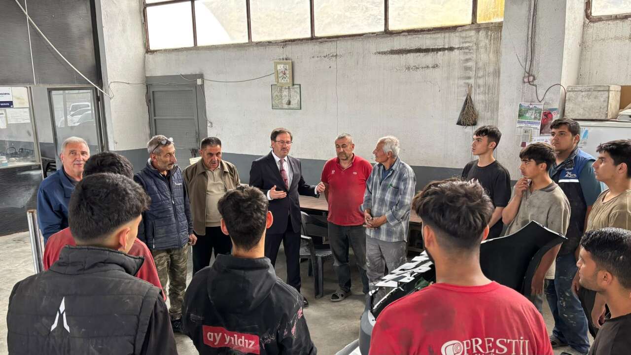 AK Parti Yozgat İl Başkanlığı’ndan Sanayi Sitesi Ziyareti: Mesleki Eğitim ve Staj Desteği İncelendi