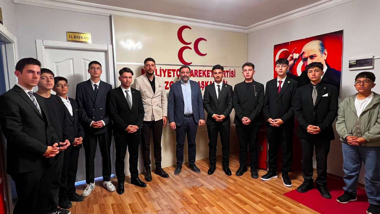 Yozgat Ülkü Ocakları’ndan MHP İl Başkanı Irgatoğlu’na Ziyaret: Gençliğin Geleceği Masaya Yatırıldı