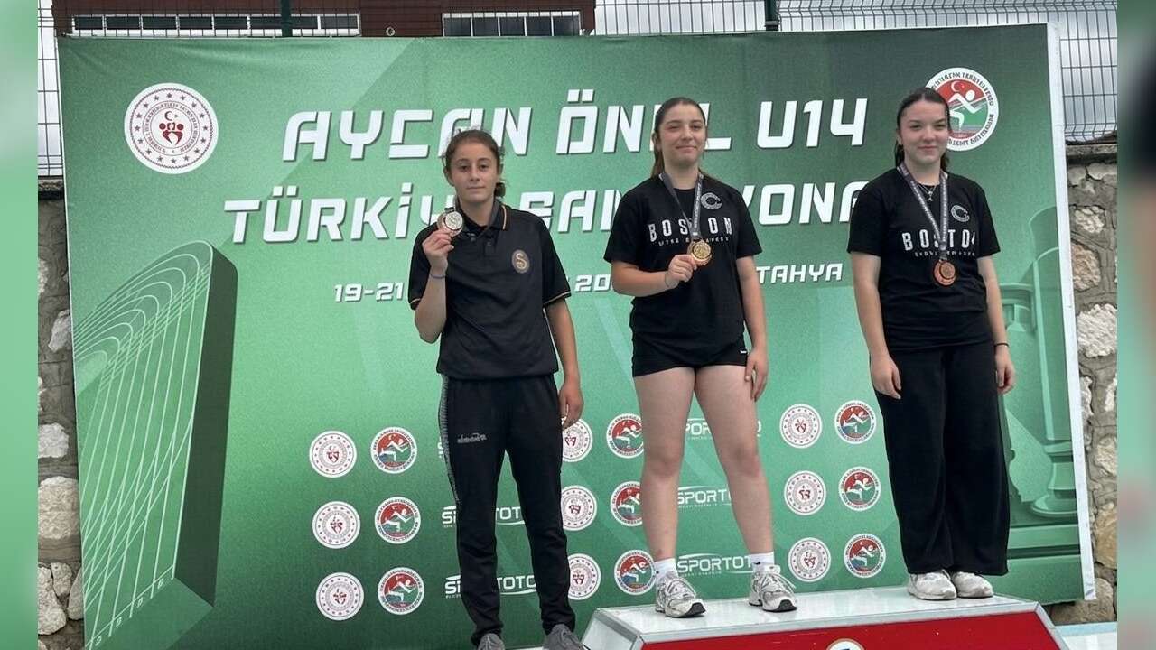 Kütahya’da Yozgat Fırtınası: U14 Türkiye Atletizm Şampiyonası’nda Şampiyonluk ve Madalyalar Geldi