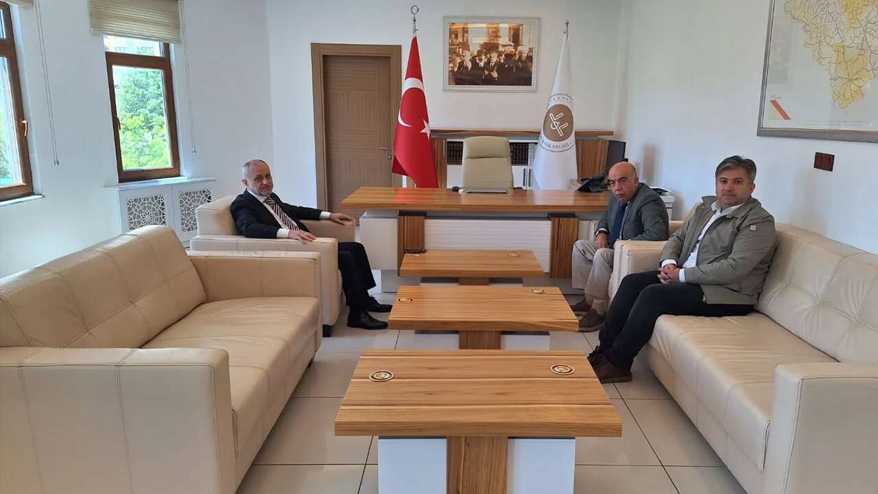 Yozgatlı Hayırsever İş İnsanı Zafer Özışık’tan İl Müftüsü Nihat Kök’e Nezaket Ziyareti