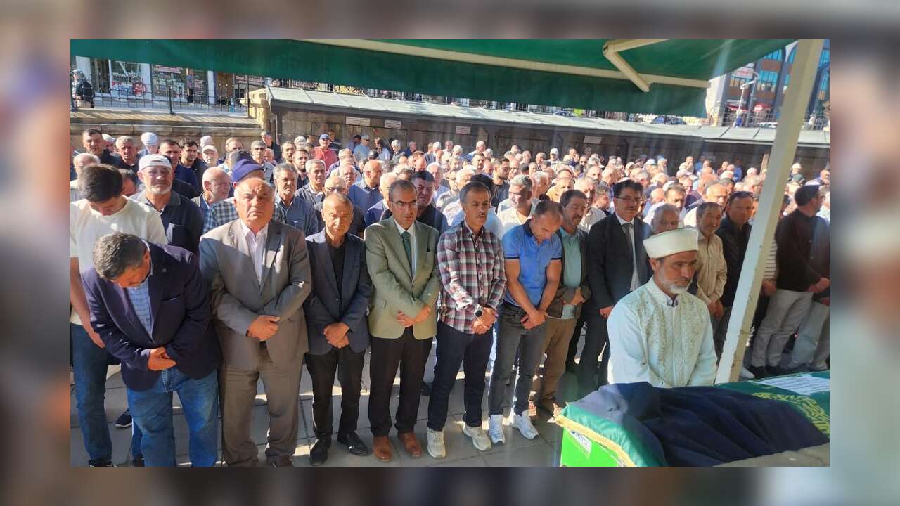 Yozgat’ta Emekli Öğretmen Ali İhsan Aydoğdu Son Yolculuğuna Uğurlandı
