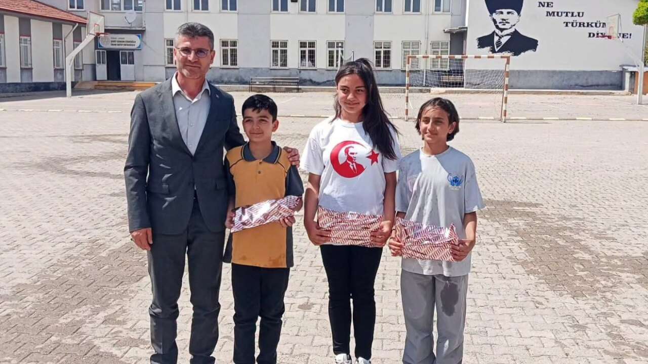 Çandır’da Mezuniyet Coşkusu