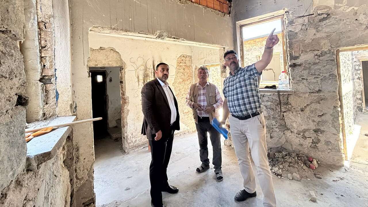 Çiçekdağı'nda Vizyon Projeleri Yükseliyor: Başkan Hakanoğlu Çalışmaları Yerinde İnceledi
