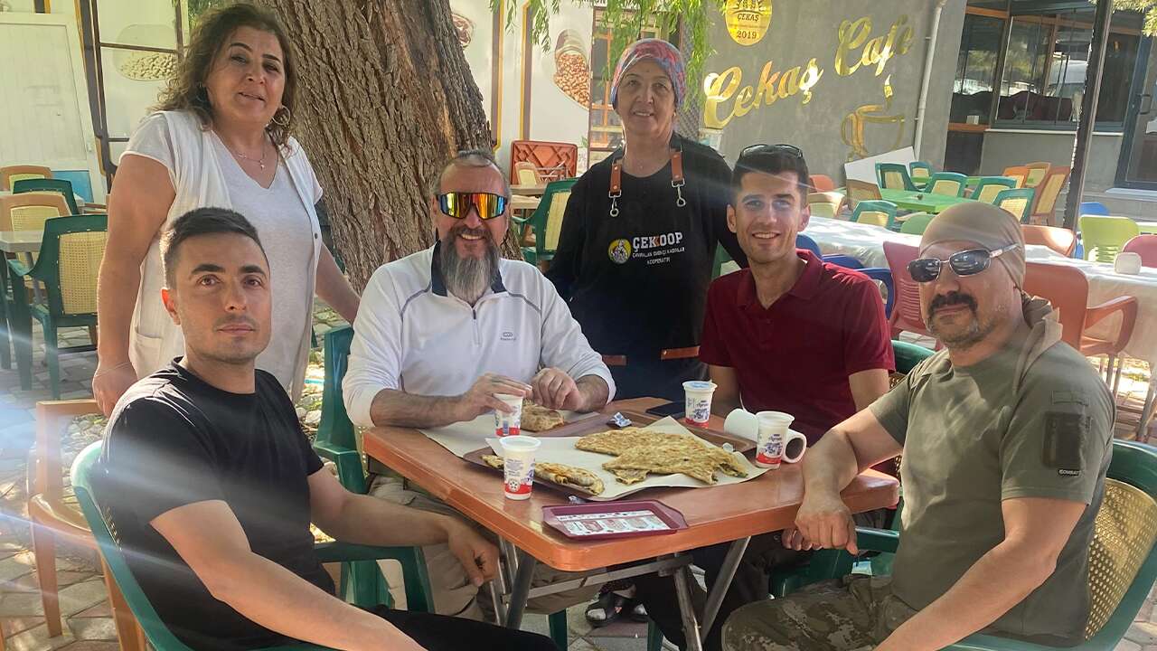 Çayıralan'da 18 Kilometrelik Doğa Yürüyüşü Dayanışmayla Taçlandı!