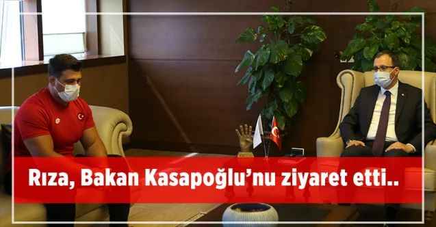 Milli güreşçilerden Bakan Kasapoğlu’na ziyaret