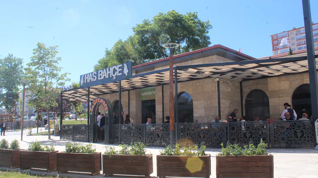 Yozgat'ta Glutensiz Kafe Yeni Yerinde Hizmete Açıldı! Başkan Arslan: "Sağlıklı Beslenmek İsteyenler İçin Önemli Bir Alternatif"