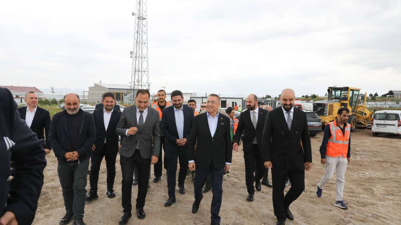 Ak Parti Ankara Milletvekili Fuat Oktay TOKİ'nin Dev Projesini İnceledi