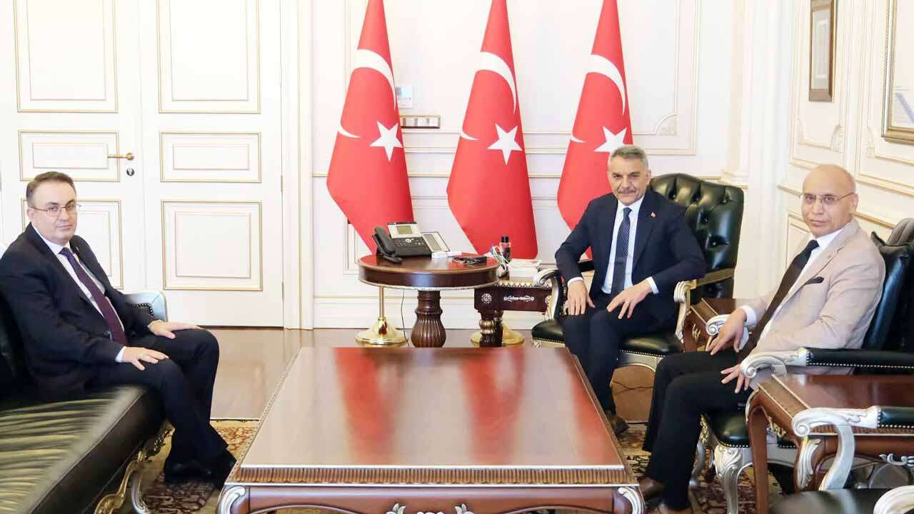 Yozgat Sevdası Buluşturdu! Fatih Kaya ve Gencay Koyunbaşoğlu'ndan Vali Özkan'a Ziyaret