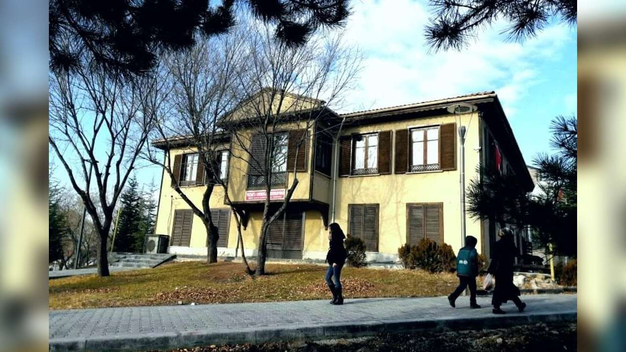 Yozgatlı Dernekler Federasyonu'ndan Eğitime Anlamlı Destek! 2025-2026 Burs Ödemeleri Tamamlandı