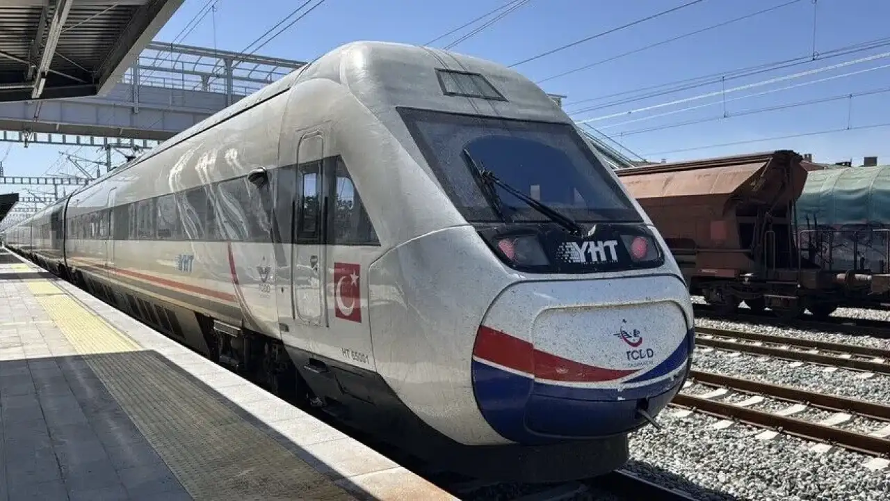 Hızlı Trende Dev Hedef! 48 Saatte Türkiye'nin Dört Bir Yanına Ulaşılacak