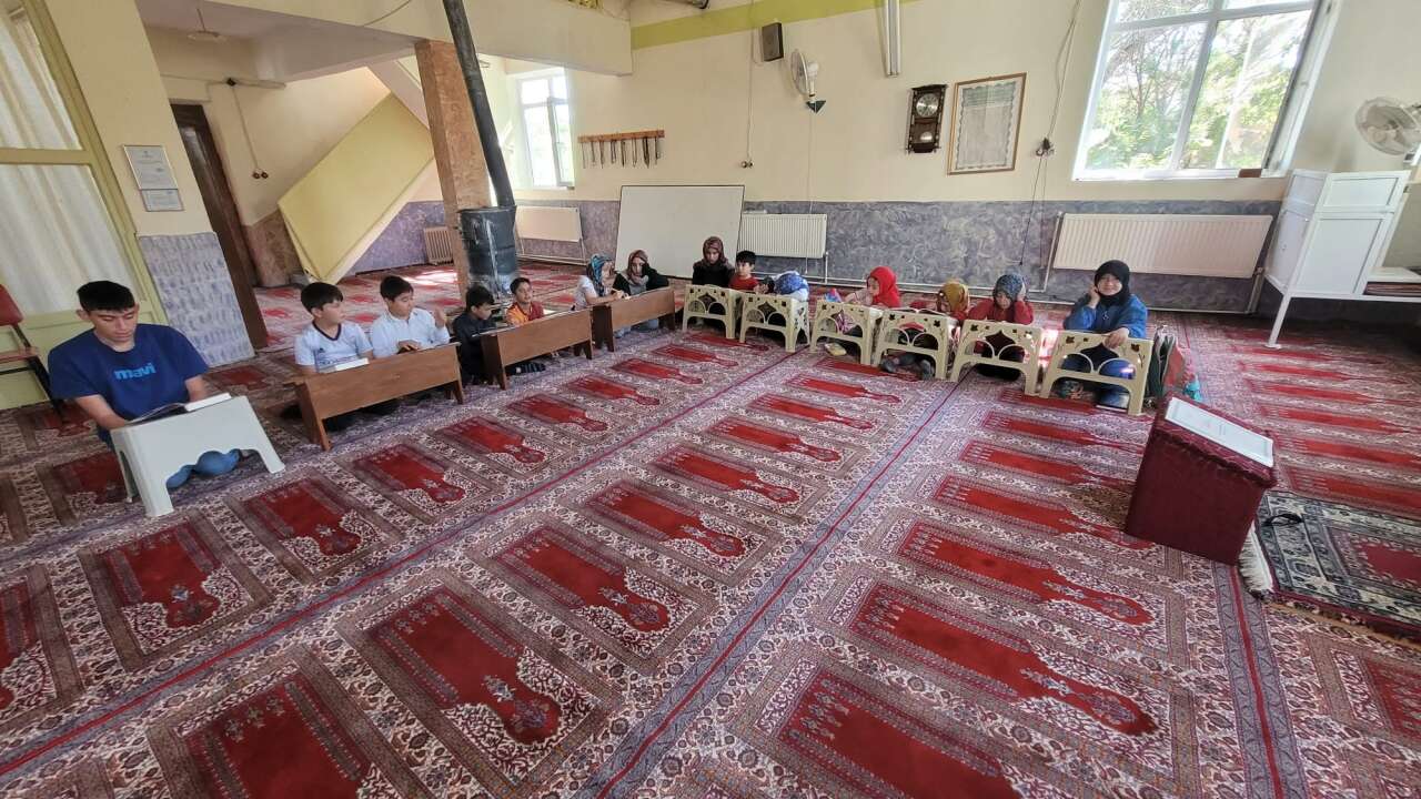 Yenifakılı'nda Yaz Kur'an Kursları Başladı! Çocuklar Camilere Davet Edildi