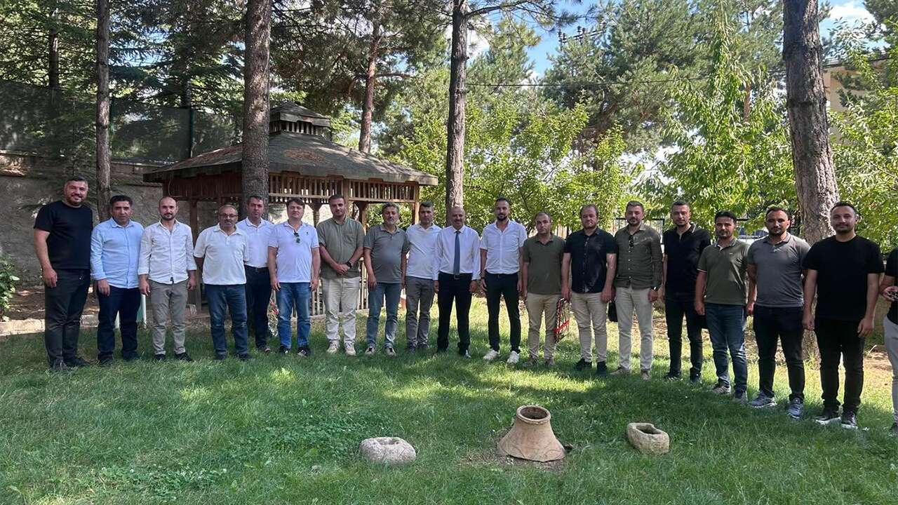 Saraykent'te Tayin Olan Eğitim Yöneticilerine Veda Programı
