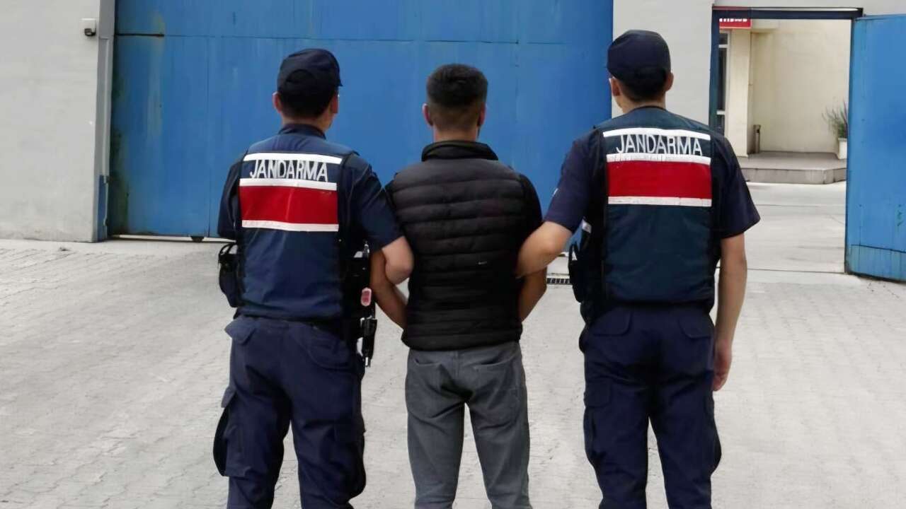Yozgat'ta Jandarmadan Suçlulara Geçit Yok! 6 Aranan Şahıs Yakalandı