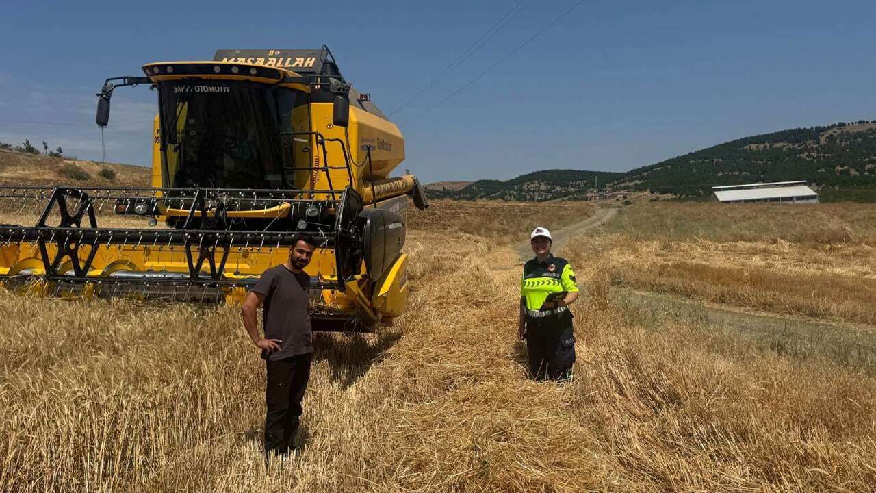 Jandarmadan Yozgatlı Çiftçilere Hasat Uyarısı! Güvenlik ve Yangın Tedbirleri Hatırlatıldı