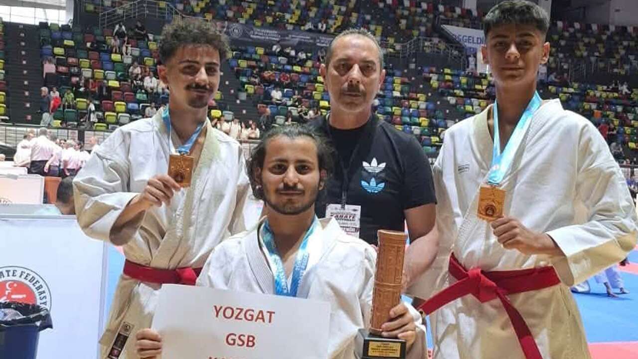 Yozgatlı Karatecilerden Samsun’da Türkiye Üçüncülüğü