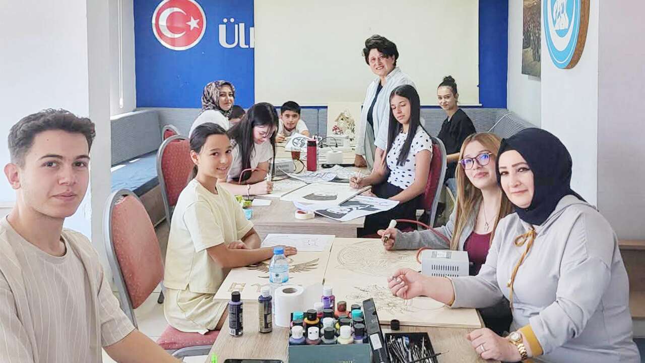 Yozgat’ta Ahşaba Sanat Dokunuşu: Sertifikalı Kurs Yoğun İlgi Görüyor