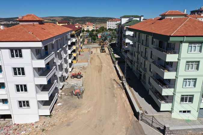 Akdağmadeni Belediyesi çalışmalarını Seyrantepe Mahallesinde yoğunlaştırdı