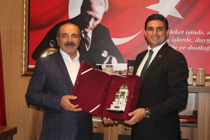 Kardeş şehirden Çayıralan’a anlamlı ziyaret : Çayıralan’ın kaderi değişecek