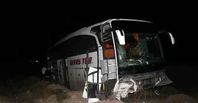 Yozgat’ta yolcu otobüsü şarampole düştü: 10 kişi yaralandı