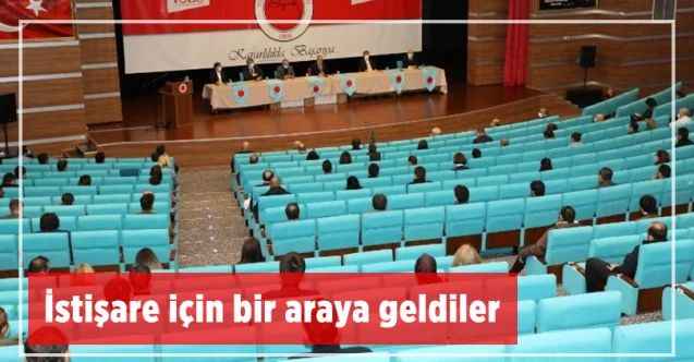 Yozgat Bozok Üniversitesi Rektörü Prof. Dr. Ahmet Karadağ, Fakülte, Yüksekokul ve MYO Yöneticileri, Bölüm Başkanları ile bir araya geldi